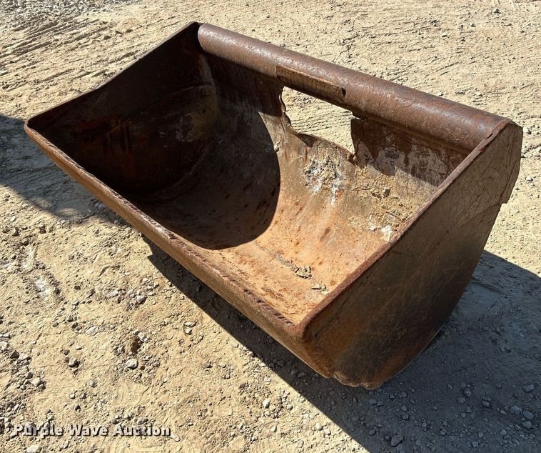 image for item NR9027 2005 Bobcat 442C  mini excavator