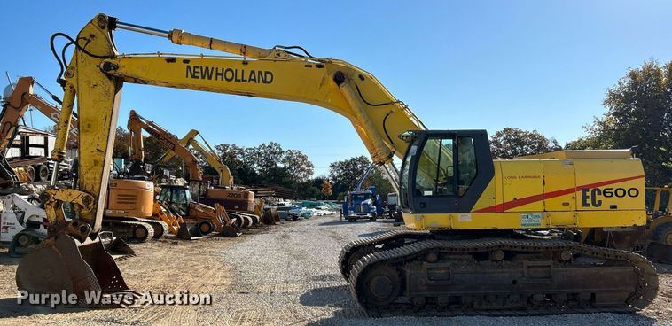 image for item NR9028 2000 New Holland EC600  excavator