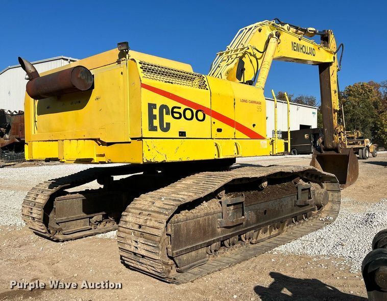 image for item NR9028 2000 New Holland EC600  excavator