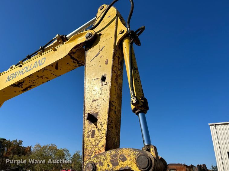 image for item NR9028 2000 New Holland EC600  excavator