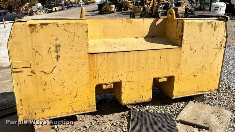 image for item NR9028 2000 New Holland EC600  excavator