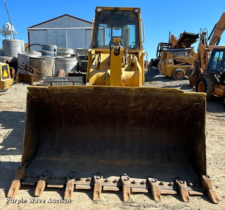 image for item NR9270 1997 Caterpillar 963B  track loader