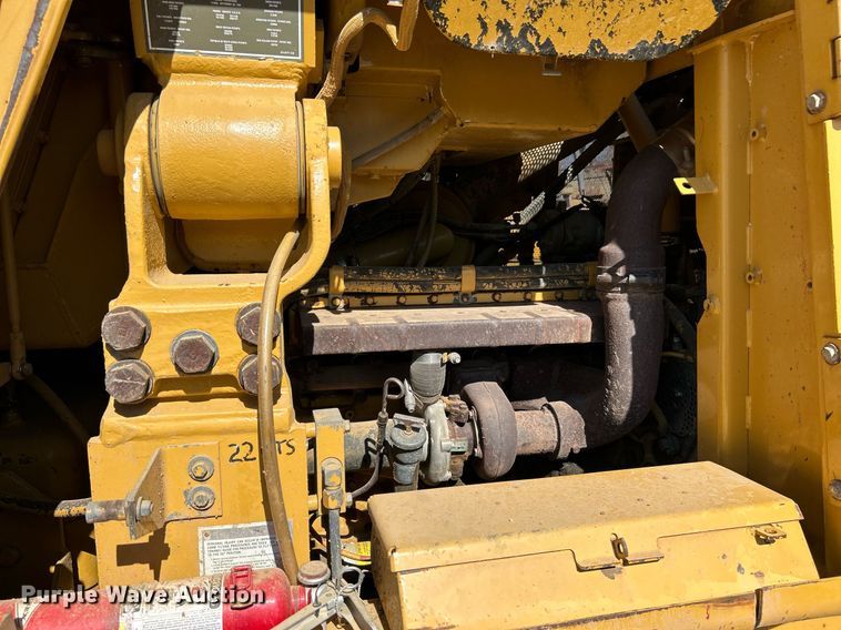 image for item NR9270 1997 Caterpillar 963B  track loader