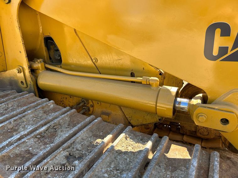 image for item NR9270 1997 Caterpillar 963B  track loader