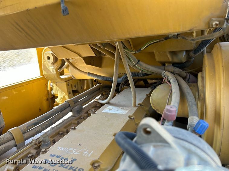 image for item NR9270 1997 Caterpillar 963B  track loader