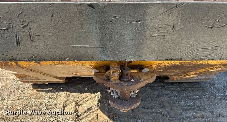 image for item NR9270 1997 Caterpillar 963B  track loader