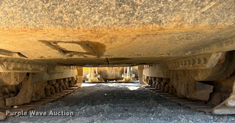 image for item NR9270 1997 Caterpillar 963B  track loader