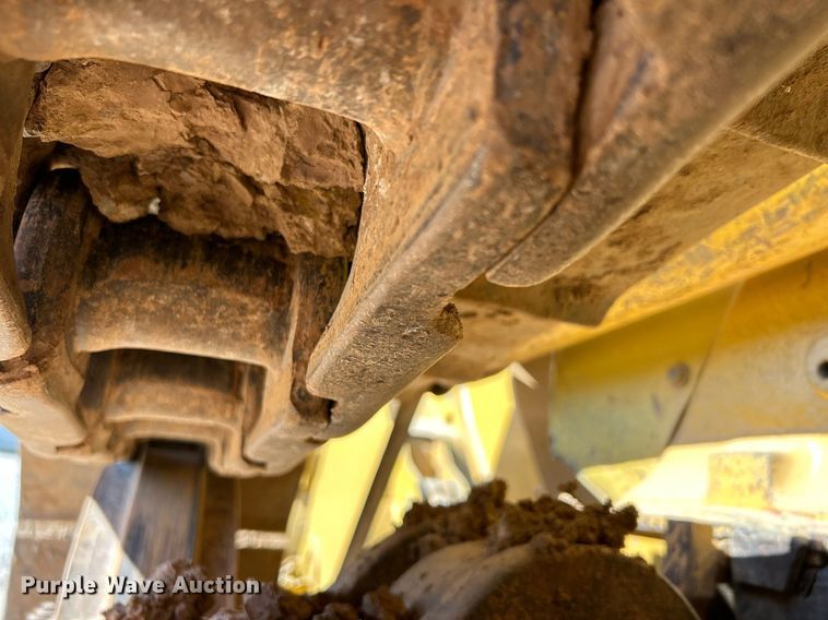 image for item NR9270 1997 Caterpillar 963B  track loader