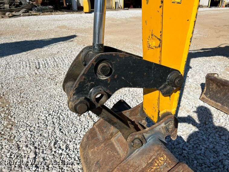 image for item NR9271 2015 JCB 67C-1  mini excavator