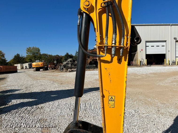 image for item NR9271 2015 JCB 67C-1  mini excavator