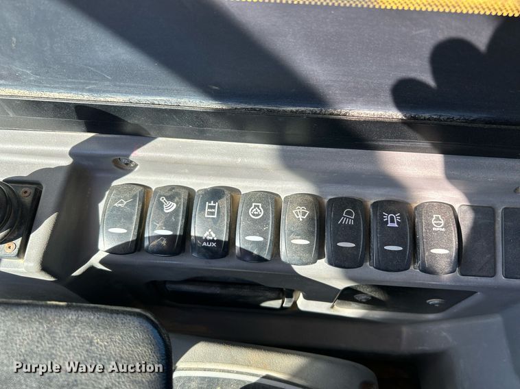 image for item NR9271 2015 JCB 67C-1  mini excavator