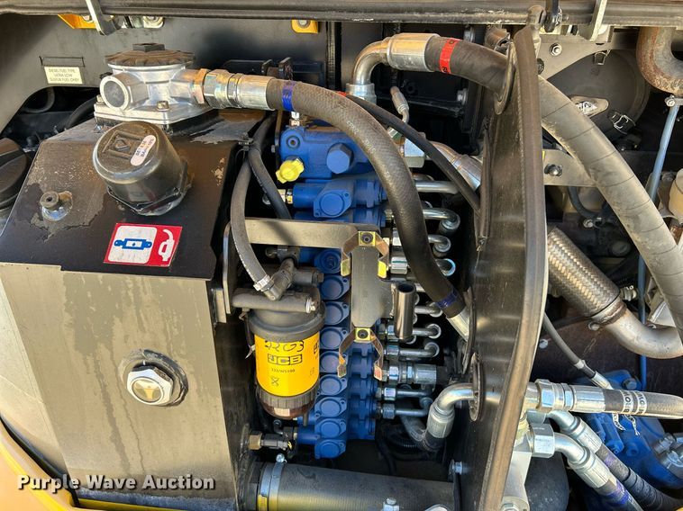 image for item NR9271 2015 JCB 67C-1  mini excavator