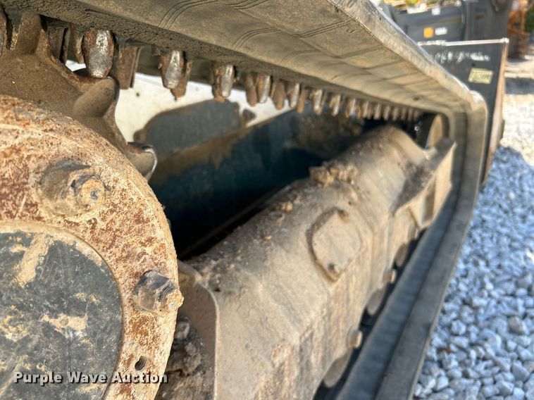 image for item NR9273 2017 Bobcat T750  tracked skid steer loader