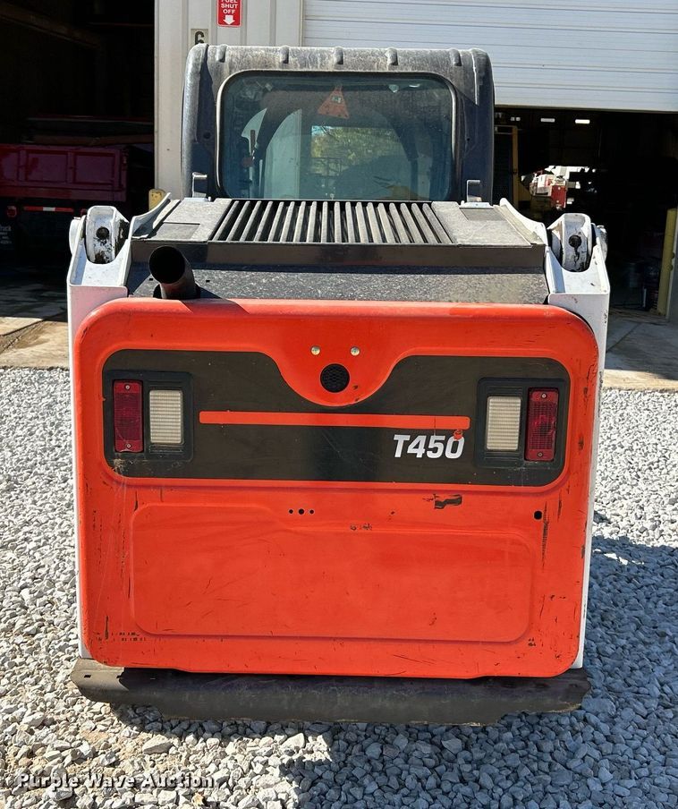 image for item NR9274 2019 Bobcat T450  tracked skid steer loader