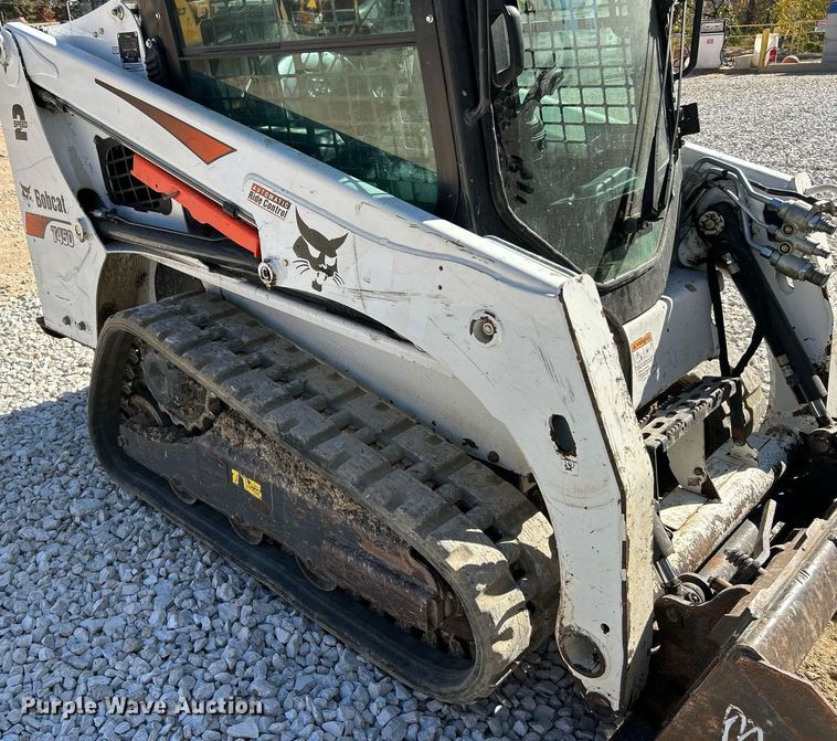 image for item NR9274 2019 Bobcat T450  tracked skid steer loader