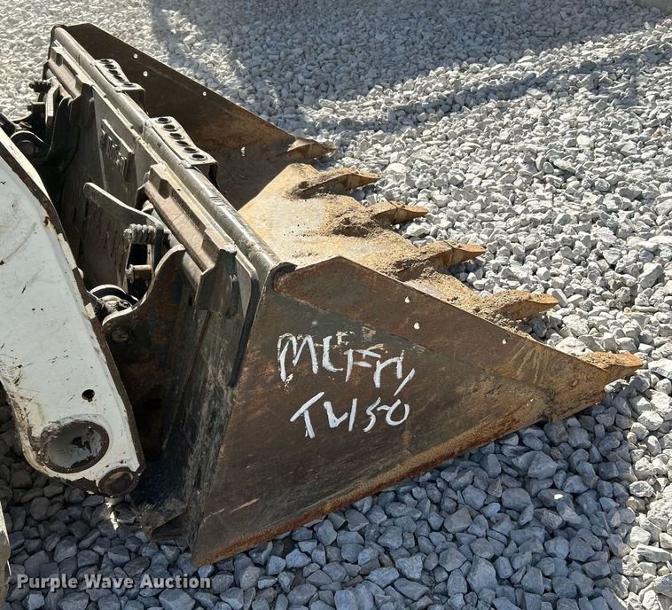 image for item NR9274 2019 Bobcat T450  tracked skid steer loader