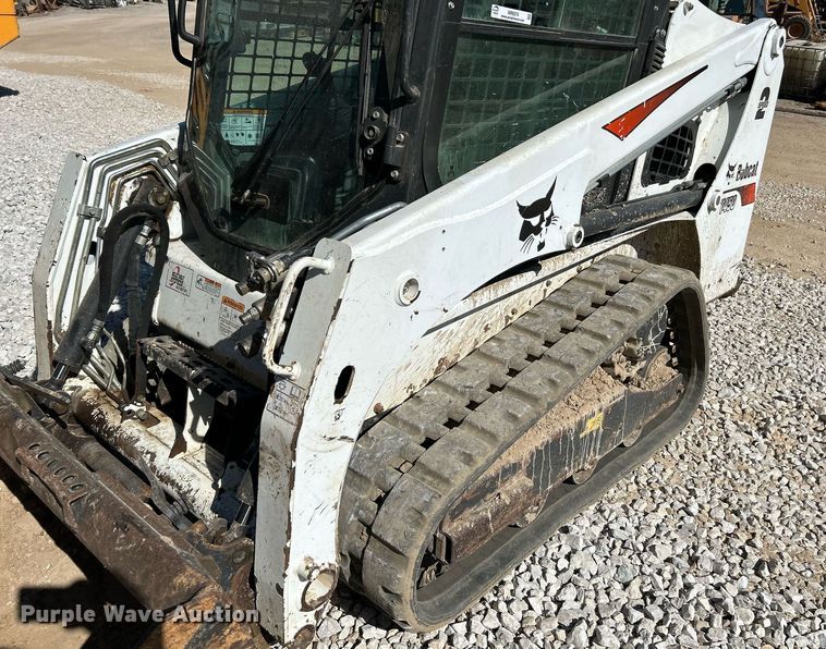 image for item NR9274 2019 Bobcat T450  tracked skid steer loader