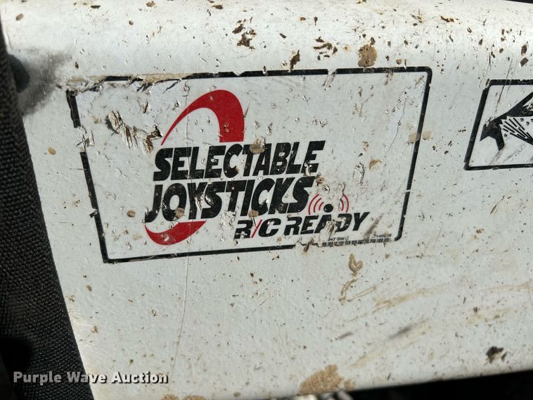 image for item NR9274 2019 Bobcat T450  tracked skid steer loader