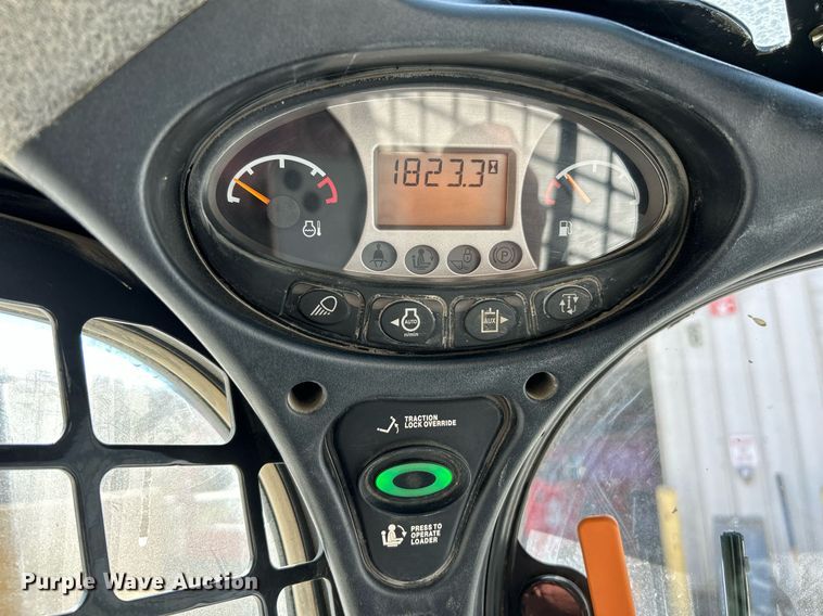 image for item NR9274 2019 Bobcat T450  tracked skid steer loader