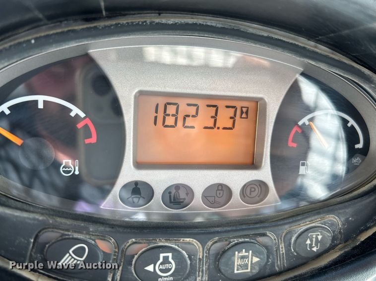 image for item NR9274 2019 Bobcat T450  tracked skid steer loader