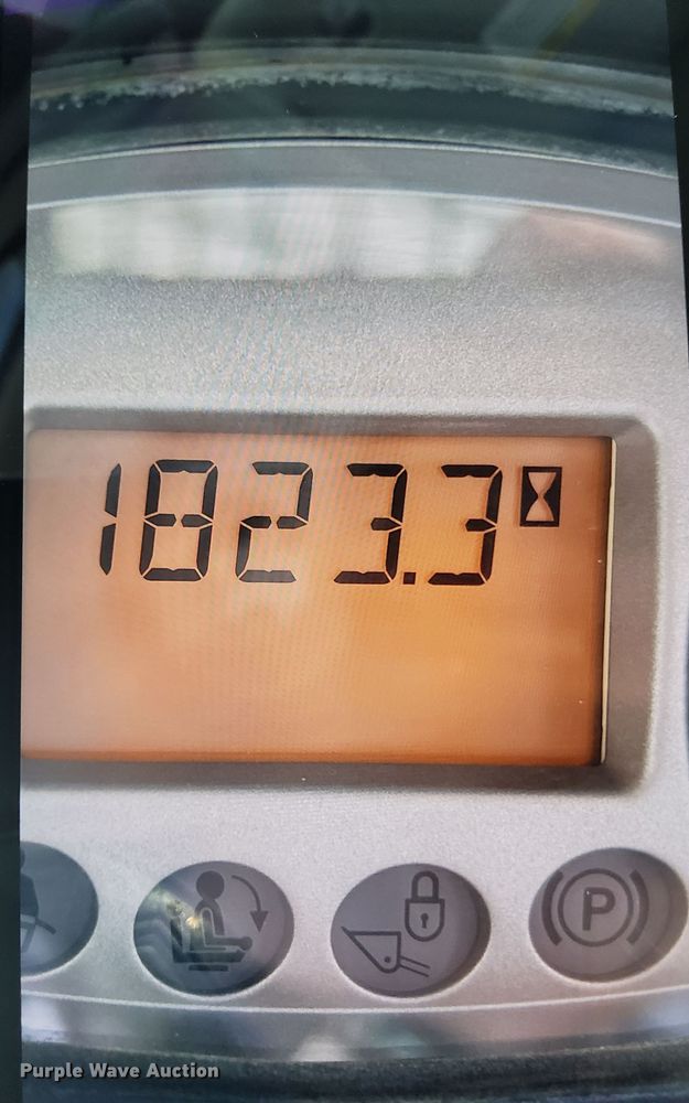 image for item NR9274 2019 Bobcat T450  tracked skid steer loader