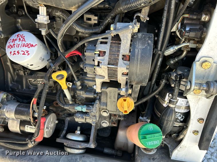 image for item NR9274 2019 Bobcat T450  tracked skid steer loader