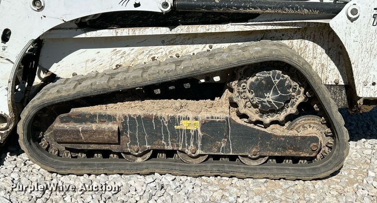 image for item NR9274 2019 Bobcat T450  tracked skid steer loader