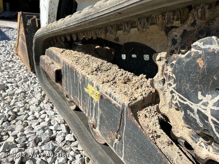 image for item NR9274 2019 Bobcat T450  tracked skid steer loader