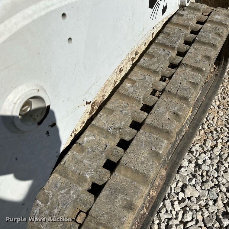 image for item NR9274 2019 Bobcat T450  tracked skid steer loader