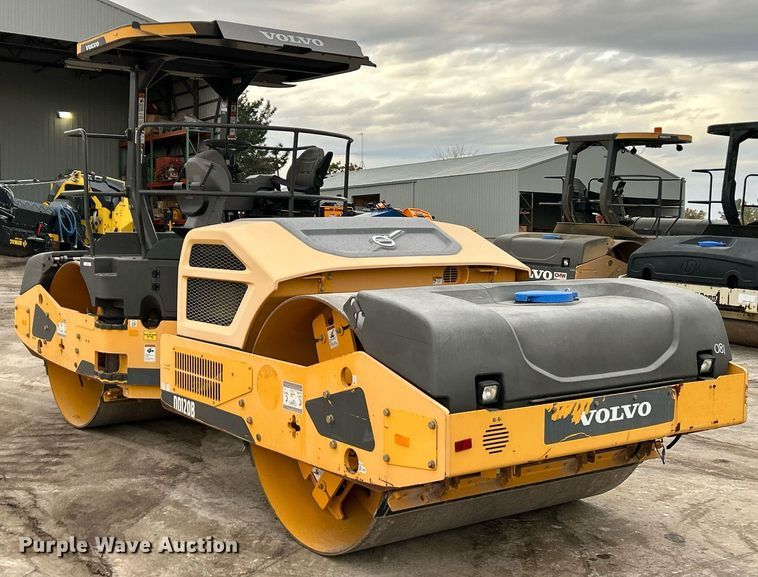 image for item NR9276 2015 Volvo DD120B  double drum roller