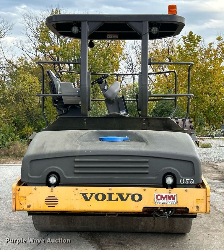 image for item NR9277 2016 Volvo DD140 HF 8 Amplitude  double drum roller