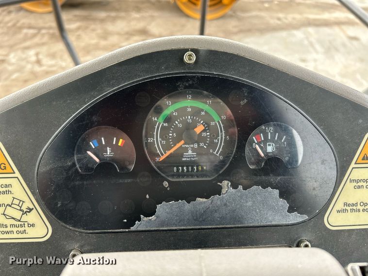 image for item NR9277 2016 Volvo DD140 HF 8 Amplitude  double drum roller