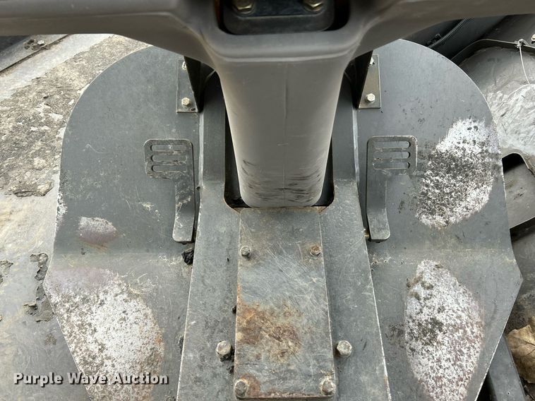 image for item NR9277 2016 Volvo DD140 HF 8 Amplitude  double drum roller