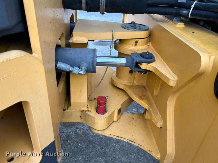 image for item NR9277 2016 Volvo DD140 HF 8 Amplitude  double drum roller