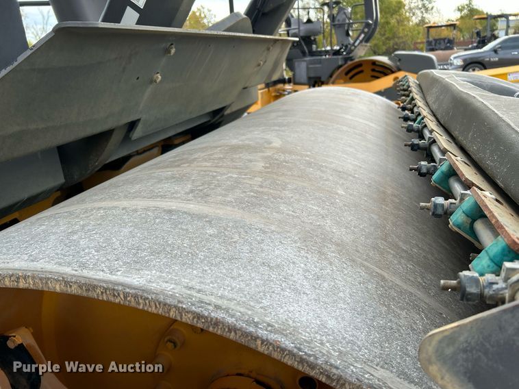 image for item NR9277 2016 Volvo DD140 HF 8 Amplitude  double drum roller