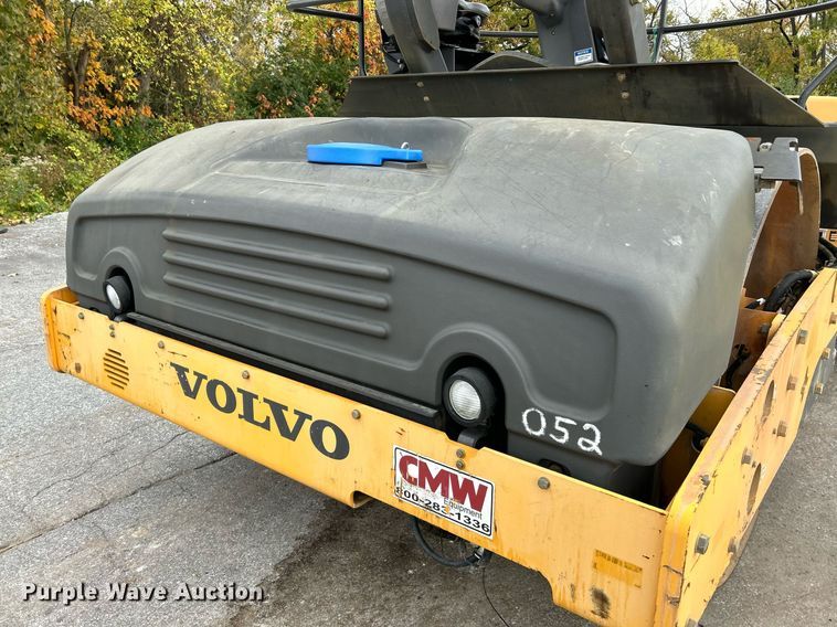 image for item NR9277 2016 Volvo DD140 HF 8 Amplitude  double drum roller