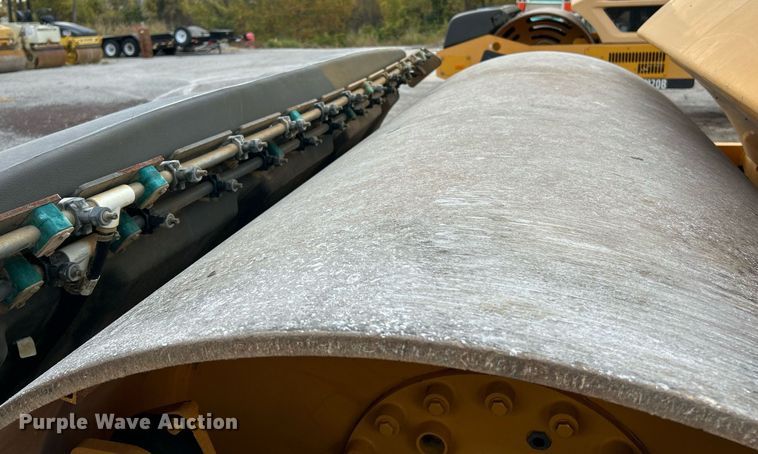 image for item NR9277 2016 Volvo DD140 HF 8 Amplitude  double drum roller