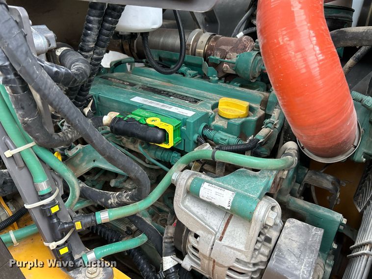 image for item NR9278 2017 Volvo DD120C  double drum roller