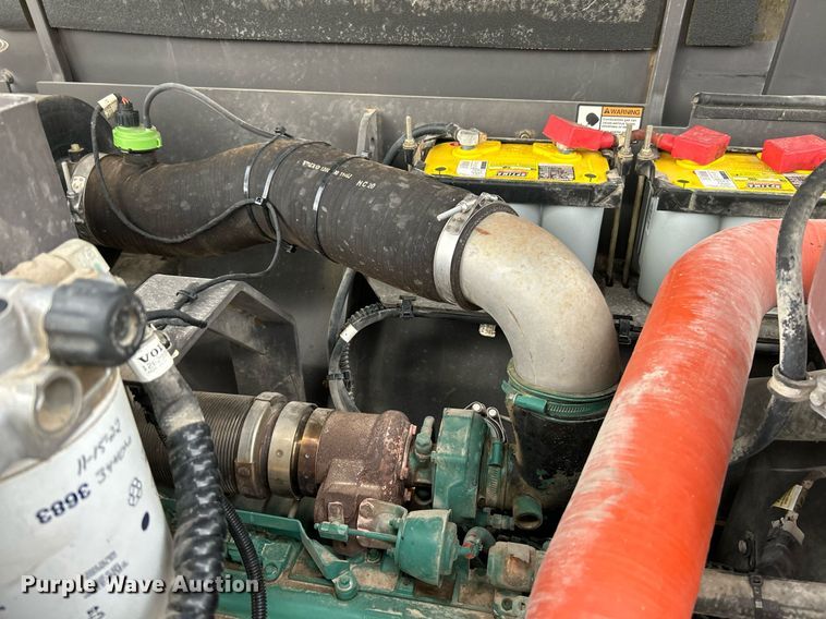 image for item NR9278 2017 Volvo DD120C  double drum roller