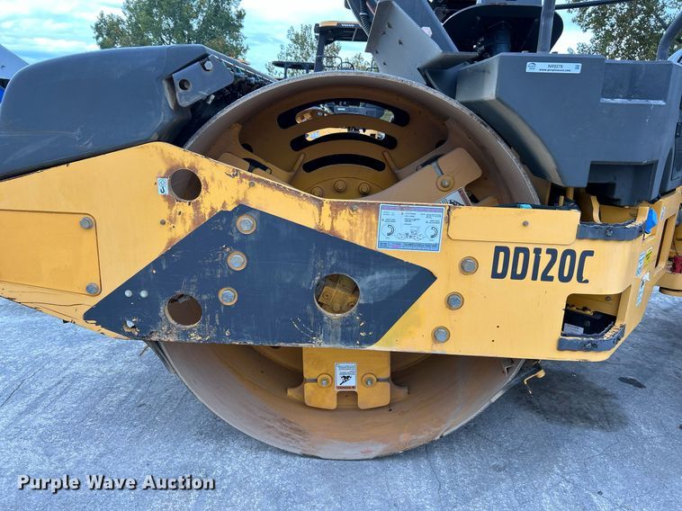 image for item NR9278 2017 Volvo DD120C  double drum roller
