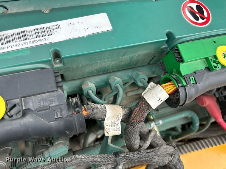 image for item NR9279 2016 Volvo DD120B  double drum roller