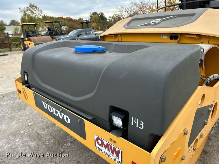 image for item NR9279 2016 Volvo DD120B  double drum roller