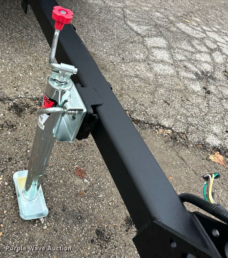 image for item NR9291 2023 Sullair 185D  air compressor