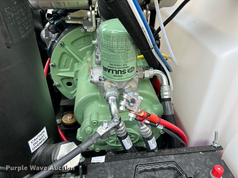 image for item NR9291 2023 Sullair 185D  air compressor