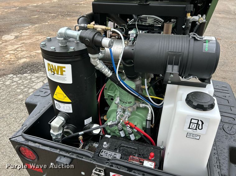 image for item NR9291 2023 Sullair 185D  air compressor