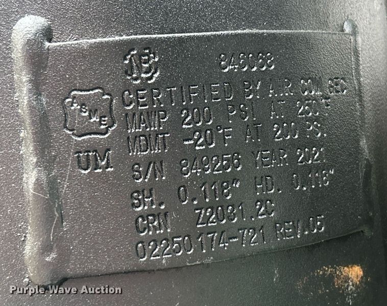 image for item NR9291 2023 Sullair 185D  air compressor