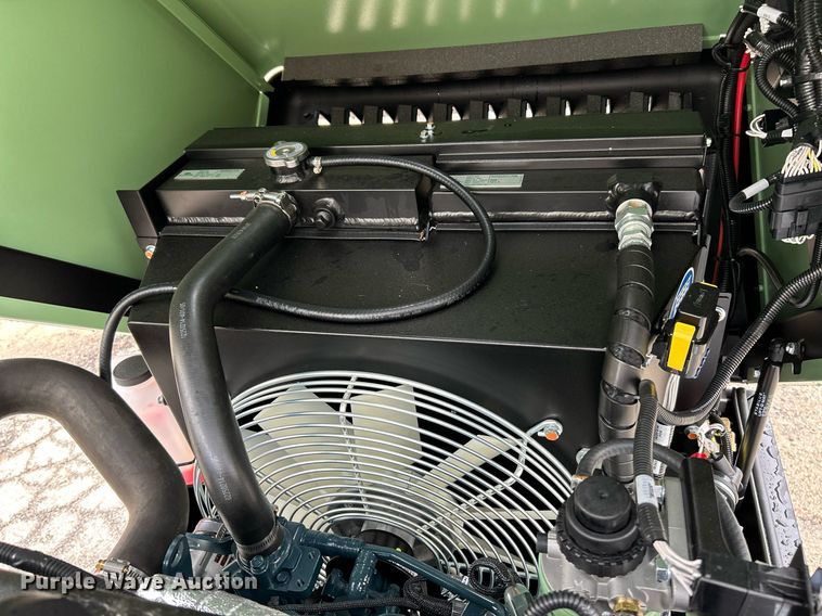 image for item NR9291 2023 Sullair 185D  air compressor