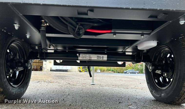 image for item NR9291 2023 Sullair 185D  air compressor