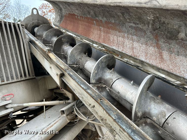 image for item NR9296 2005 Power Curbers 5700-B Super  concrete curb machine