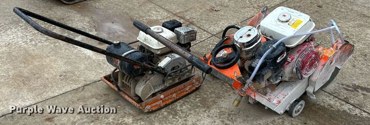 image for item NR9299 Concrete equipment